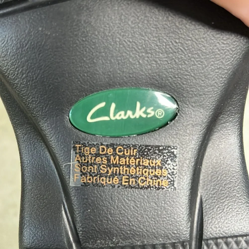 Clarks 10 brown